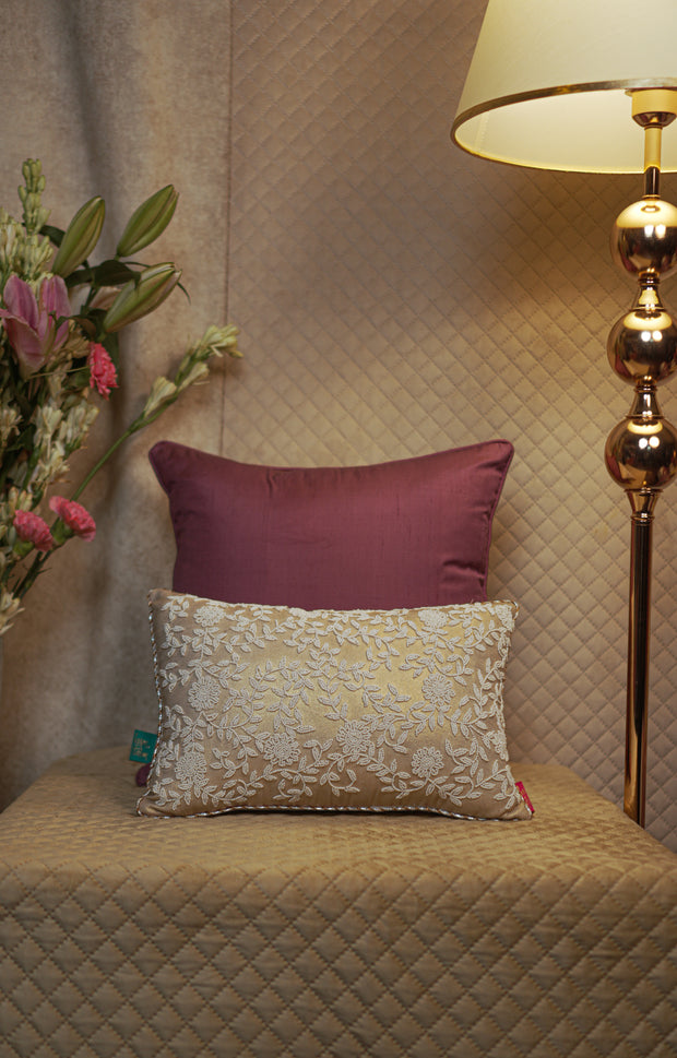 Embroidery small Cishion Cover