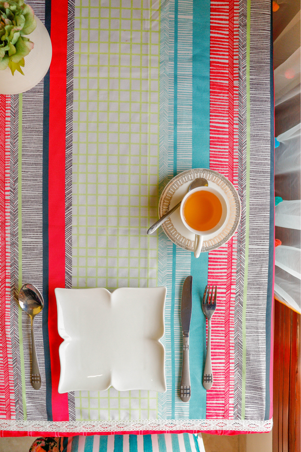 Multichecks lines Table cover