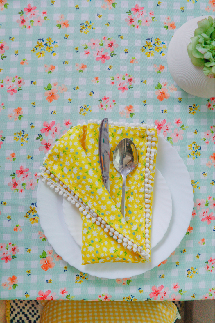 Ditsy Flora table napkin