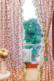 Multiflora frilled curtain