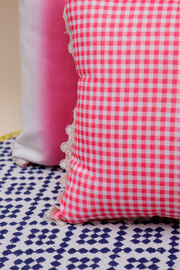 Candy checkered cushion cover