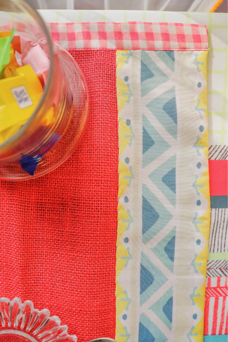 Aztec jute table mat