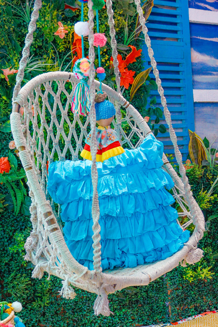 Palenquera frill cushion