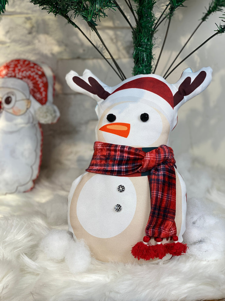 Snowman shape cushion