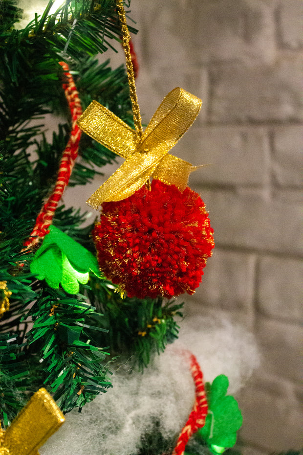 Christmas Tree Hanging Pompom Balls