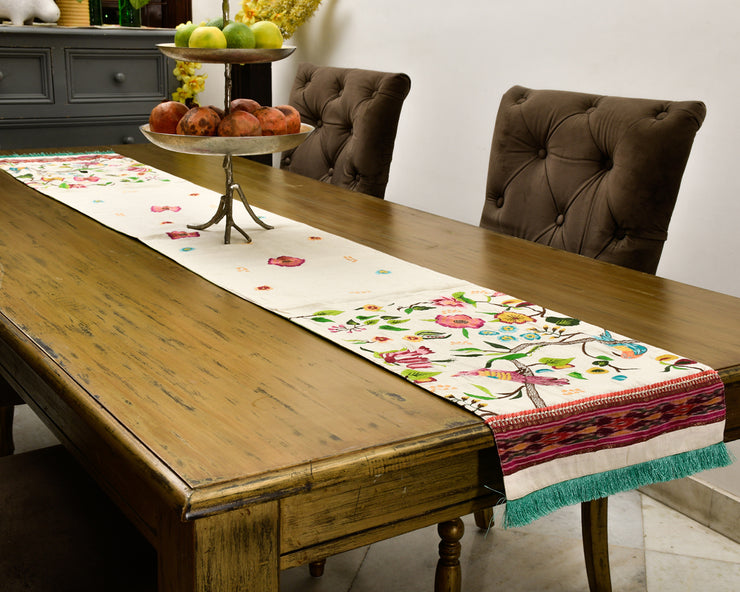 Chidhiya Baagh Table Runner