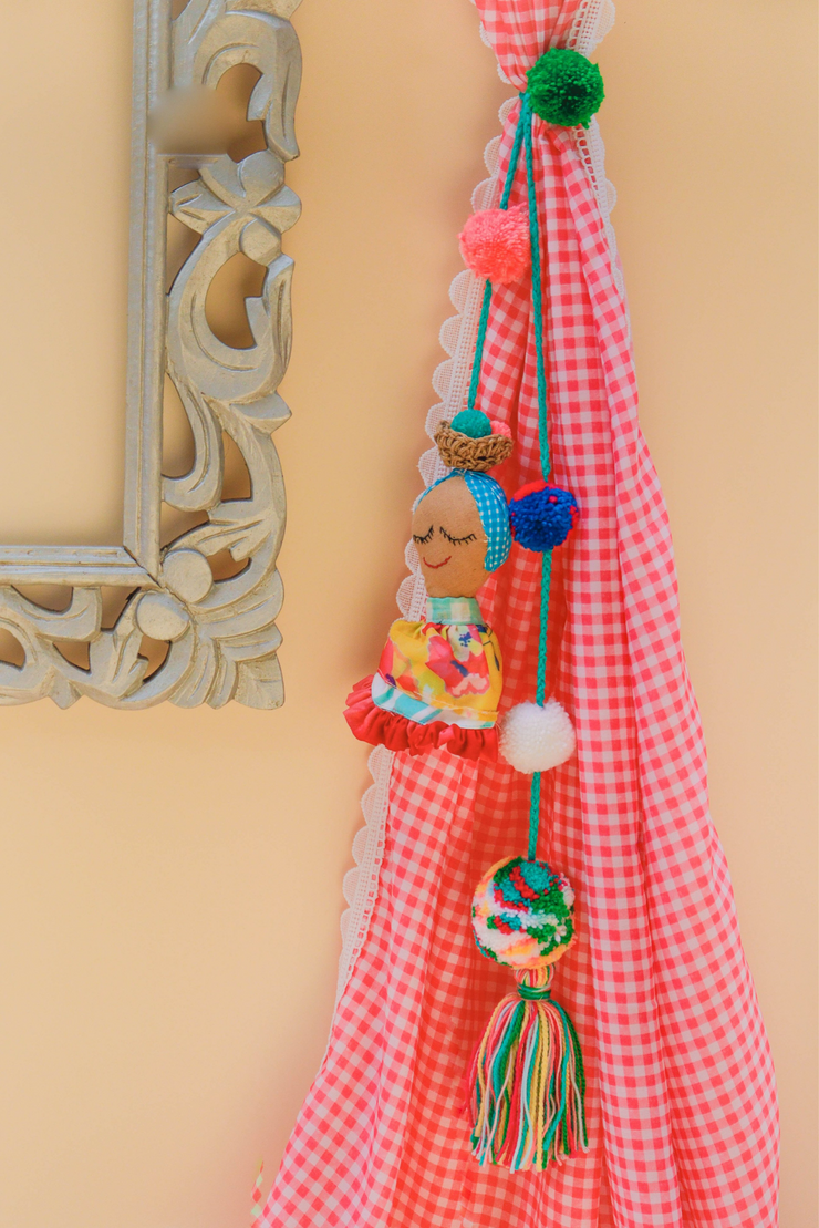 Palenquera Doll Tiebacks